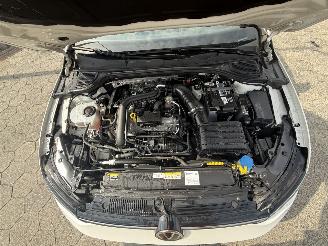 Volkswagen Golf 1.0 eTSI AUTOMAAT 81KW picture 7