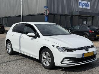 Volkswagen Golf 1.0 eTSI AUTOMAAT 81KW picture 3