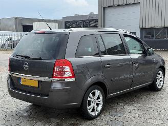 Opel Zafira 1.6 Cosmo 7persoons picture 4