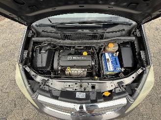 Opel Zafira 1.6 Cosmo 7persoons picture 7