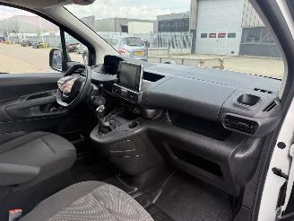 Peugeot Partner 1.5 BlueHDI Premium picture 16