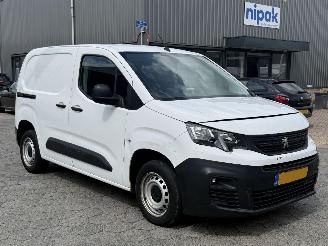 Peugeot Partner 1.5 BlueHDI Premium picture 3