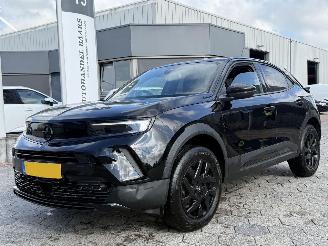krockskadad bil auto Opel Mokka 1.2 Turbo Level 4 AUTOMAAT 2023/10