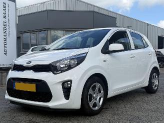 Schadeauto Kia Picanto 1.0 DPi ComfortLine 2021/10