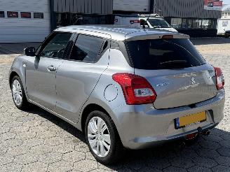 Suzuki Swift 1.2 Select picture 6