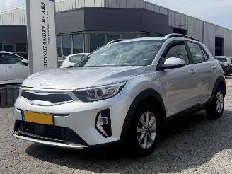 Avarii autoturisme Kia Stonic 1.0 T-GDi MHEV DynamicLine 2022/7