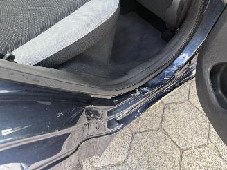 Toyota Aygo 1.0 VVT-i x-nav picture 10