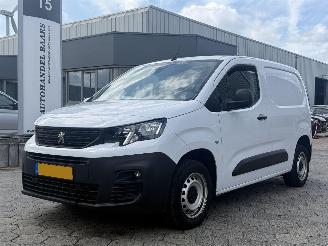 dommages fourgonnettes/vécules utilitaires Peugeot Partner 1.5 BlueHDi 100 S&S L1 2022/10