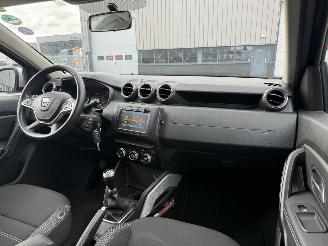 Dacia Duster 1.0 TCe Bi-Fuel Prestige picture 12