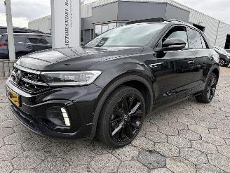 krockskadad bil auto Volkswagen T-Roc 1.5 Panoramadak TSI R-Line Business 2023/2