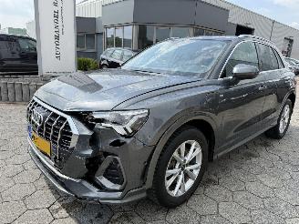 Schadeauto Volkswagen Golf 45 TFSI e S edition 2023/4