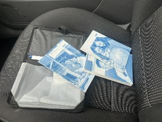 Ford Focus 1.6 Titanium picture 15
