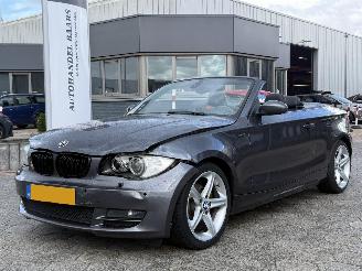 krockskadad bil auto BMW 1-serie Cabrio 120i High Executive 2008/5