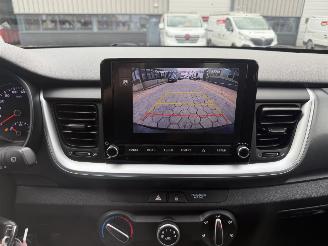 Kia Stonic 1.0 T-GDi MHEV DynamicLine picture 16