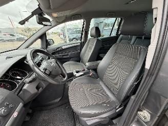 Opel Zafira 1.8 Cosmo 7persoons picture 12