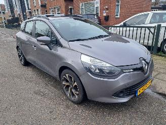 Unfallwagen Renault Clio 0.9 tce autentque 2013/11
