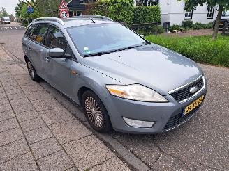 krockskadad bil auto Ford Mondeo 2.0i 2007/9