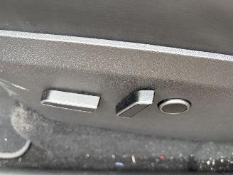 Tesla Model Y Performance AWD 75 kWh LONG RANGE picture 13