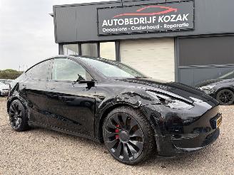 skadebil auto Tesla Model Y Performance AWD 75 kWh LONG RANGE 2023/5