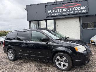Avarii autoturisme Chrysler Town & Country 3.8 V6 7-pers. AUTOMAAT NIEUWE APK 2008/1