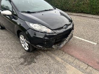 Ford Fiesta 1.25 picture 7