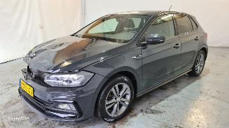 Schadeauto Volkswagen Polo 1.0 TSI Highline Business R 2020/6