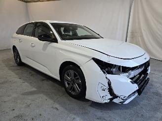 Coche accidentado Peugeot 308 1.2 PT Act. Pack Bns 2023/1