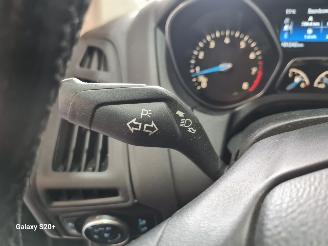 Ford Focus 1.0 Lease Edition picture 23