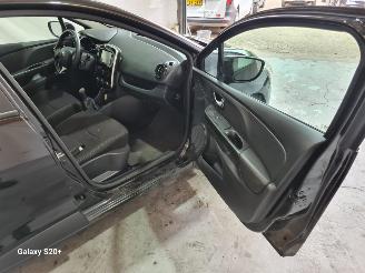 Renault Clio 1.5 dCi ECO Dynamique picture 17
