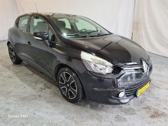 Schadeauto Renault Clio 1.5 dCi ECO Dynamique 2015/6