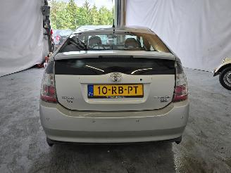 Toyota Prius 1.5 VVT-i picture 6