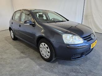 Voiture accidenté Volkswagen Golf 1.6 FSI Trendline 2006/8