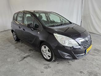 Vaurioauto  passenger cars Opel Meriva 1.4 Turbo Cosmo 2011/2