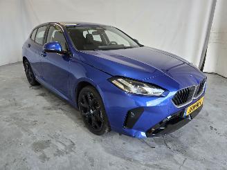 Unfallwagen BMW 1-serie 120 M Sport Design Edition 2025/9