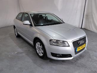 krockskadad bil auto Audi A3 1.4 TFSI Ambit. PL B 2008/12