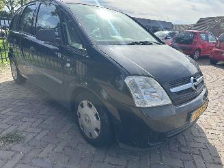 skadebil auto Opel Meriva 1.6 Essential 2003/1