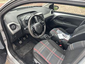 Peugeot 108 1.0 e-VTi Active TOP picture 11
