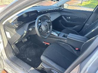 Peugeot 308 1.2 PT Act. Pack Bns picture 11
