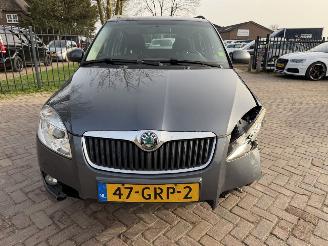 Skoda Fabia 1.4-16V ELEGANCE    v picture 2