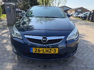 Opel Astra 1.4 Turbo Cosmo picture 3