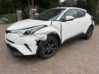 Coche accidentado Toyota C-HR 1.8 Hybrid Dynamic 2018/3