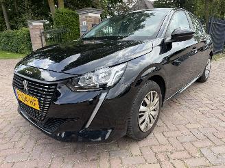 Schadeauto Peugeot 208 1.2 PURETECH ACTIVE 2022/8