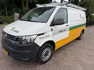 dañado vehículos comerciales Volkswagen Transporter 2.0 TDI L2H3 28 2021/3