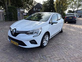 skadebil auto Renault Clio 1.0 TCE ZEN 2020/1