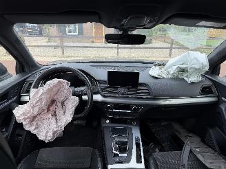 Audi Q5 55 TFSI e quattro Competition picture 16