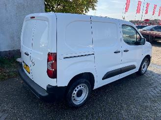 Opel Combo 1.5 d airco/cv/cc picture 3