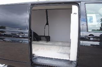 Volkswagen Transporter T6 2.0 TDi Lang Airco Cruise Apple Carplay Trekhaak 81KW Euro 6 picture 9