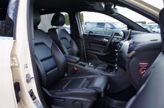 Mercedes B-klasse B180D Airco Navi Cruise Stoelverwarming Turbo Kapot! 80KW Euro 6 picture 10