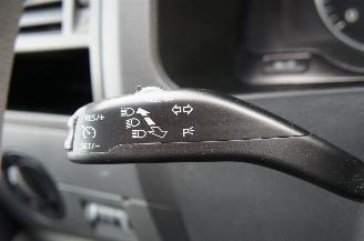 Volkswagen Transporter T5 2.0 TDi Lang 9-Persoons Airco Cruise DSG 103KW Euro 5 picture 15