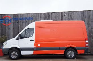 Schadeauto Mercedes Sprinter 311 CDi Koeling 0° Buitenstroom Automaat 80KW Euro 4 2008/9